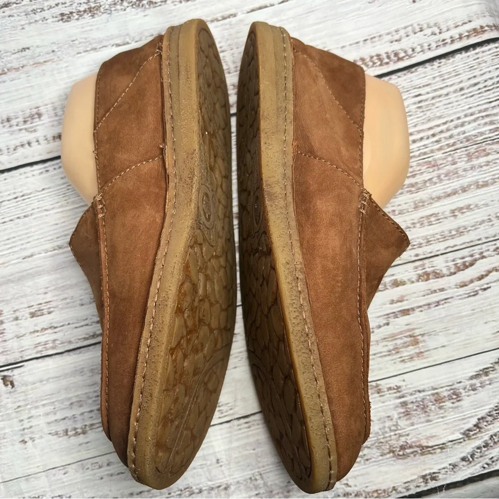 Born Stewie II Brown Suede Loafers Mens‎ 9.5 Soft Leather Slip On Shoes